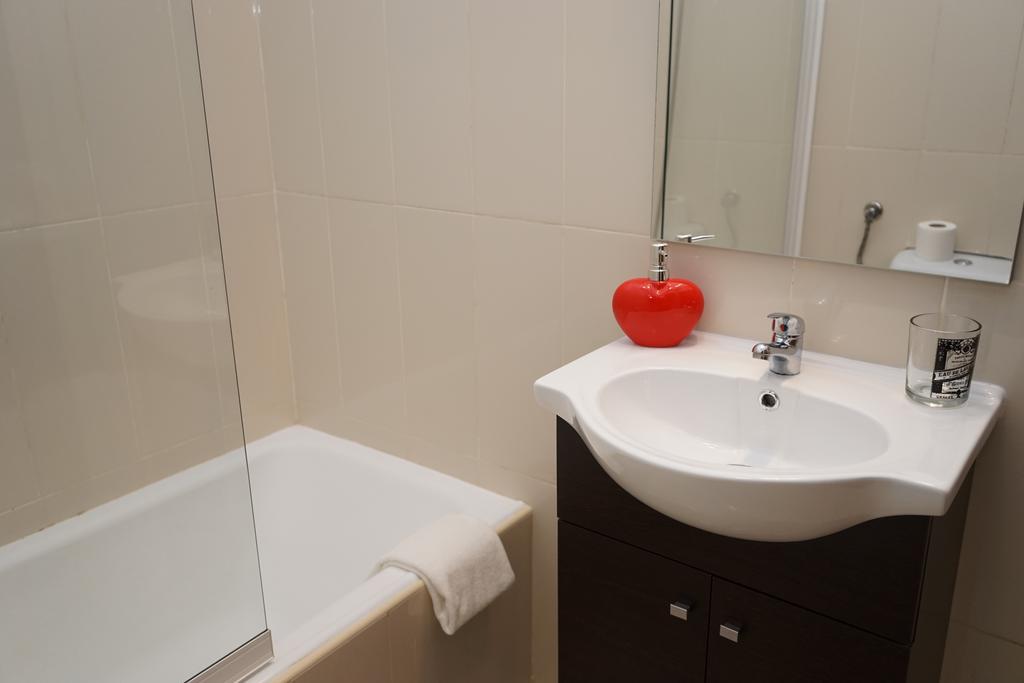 Apartamentos D'Alegria By Amber Star Rent Porto Exterior photo